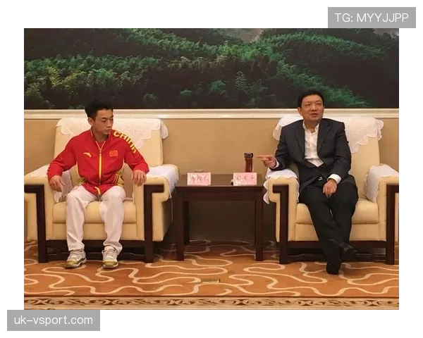 邹敬园家里竟然藏着这样的豪车，还有谁敢说篮球圈没明星范儿？